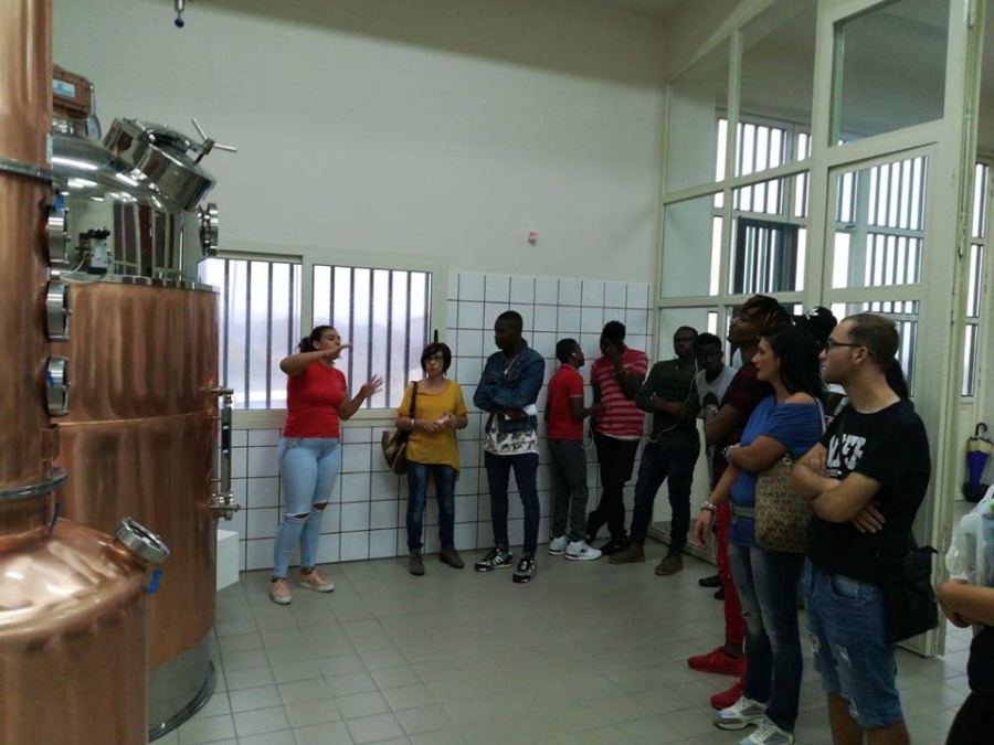 Raddusa, Laboratorio dello Sprar per gli ospiti stranieri